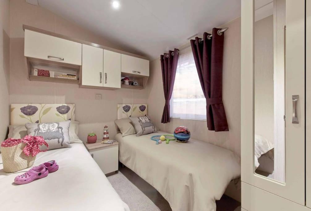 Lagooncombe Modern And Cosy Holiday Home Haverigg Екстер'єр фото